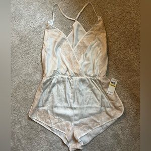 Flora Nikrooz lacy lingerie romper! NWT!